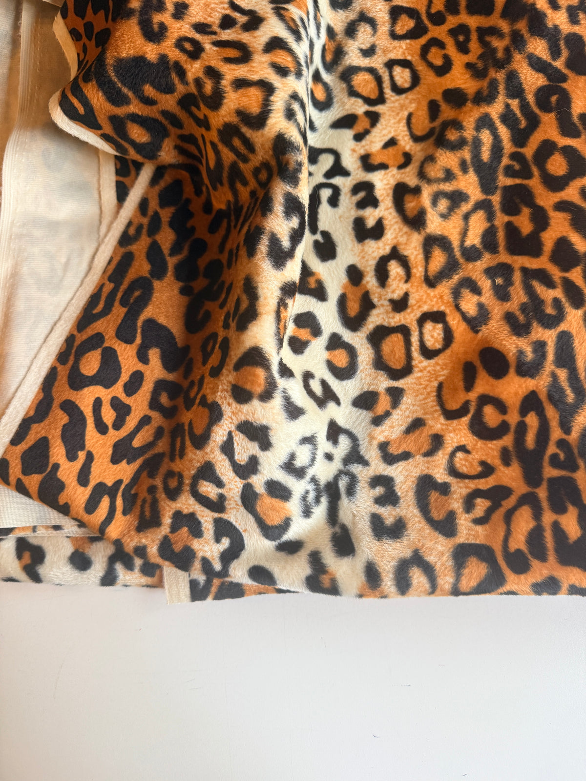 Classic warm toned Leopard print Faux Fur