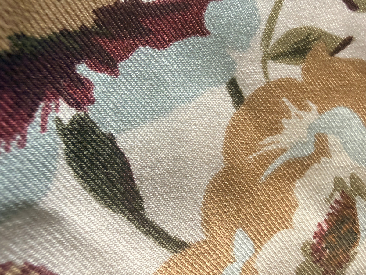 Dusty Floral Wild Rose fabric - Vintage