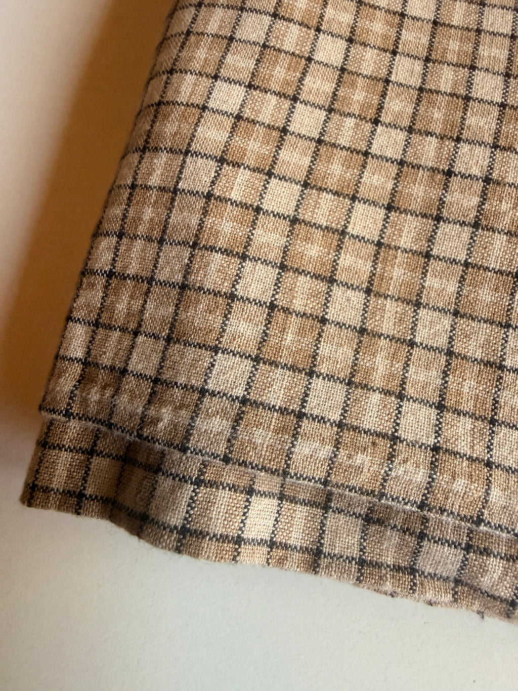 Neutral toned windowpane checkered pattern linen
