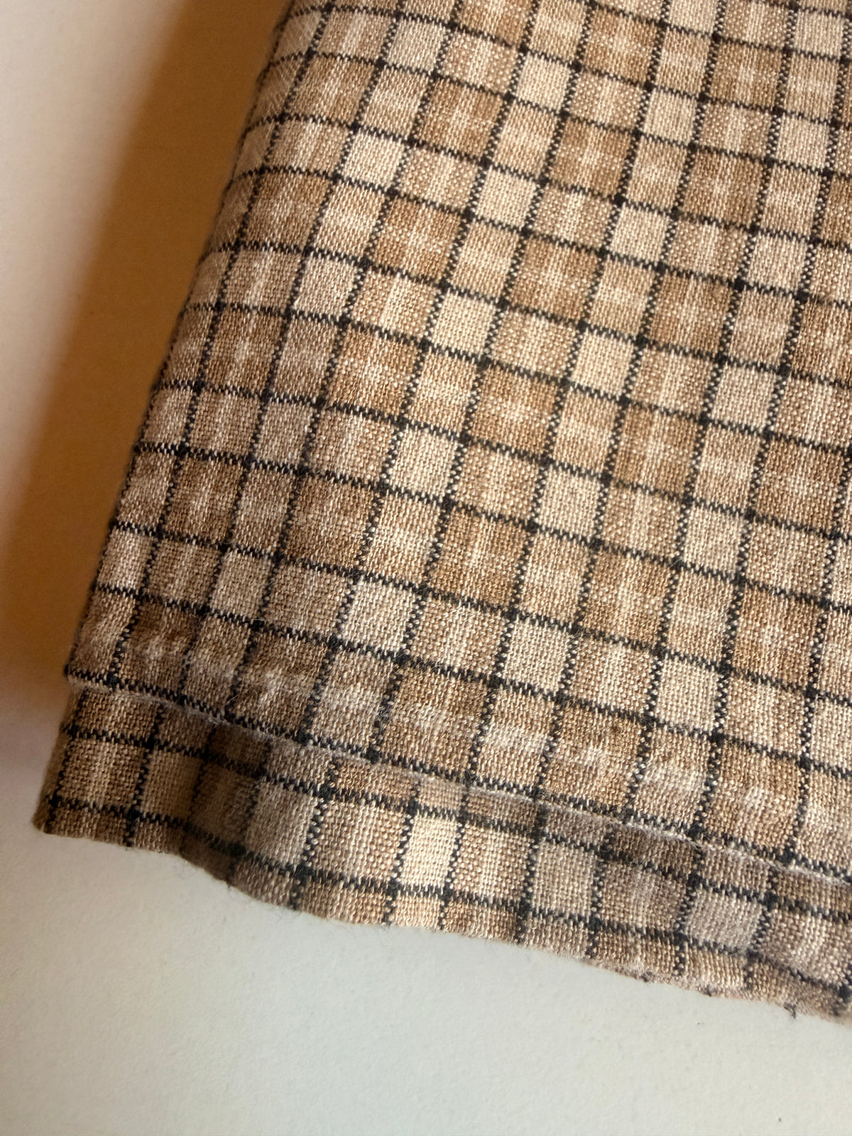 Neutral toned windowpane checkered pattern linen